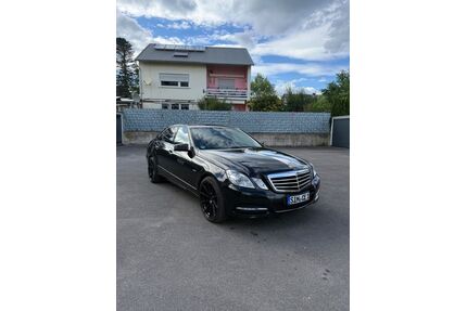 Mercedes-Benz E 300 Gebrauchtwagen