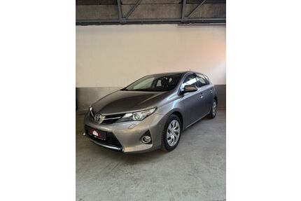 Toyota Auris Gebrauchtwagen