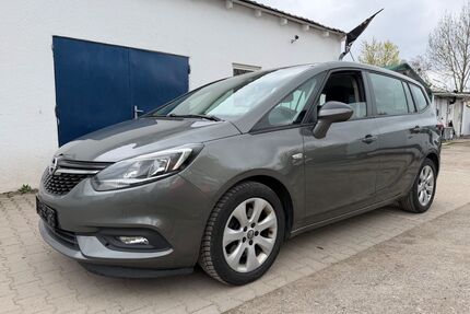 Opel Zafira Tourer Gebrauchtwagen