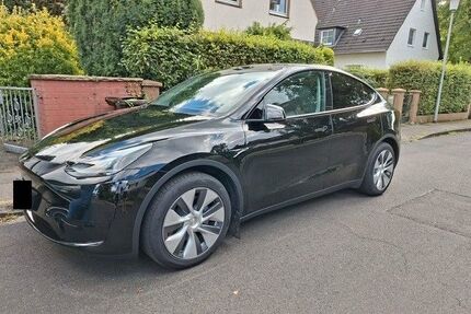 Tesla Model Y Gebrauchtwagen