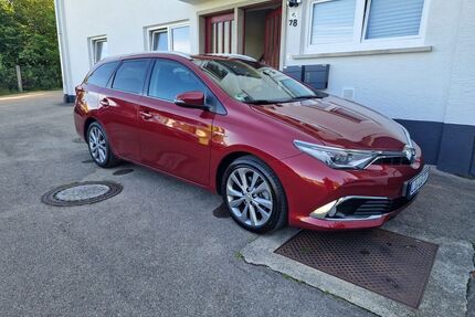 Toyota Auris Touring Sports Gebrauchtwagen