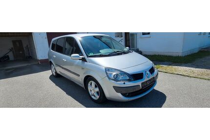 Renault Grand Scenic Gebrauchtwagen