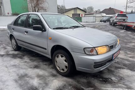 Nissan Almera Gebrauchtwagen
