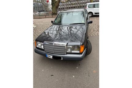 Mercedes-Benz 200 Gebrauchtwagen