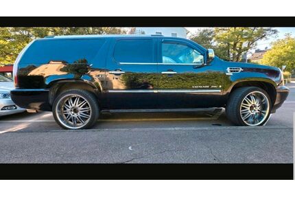 Cadillac Escalade Gebrauchtwagen