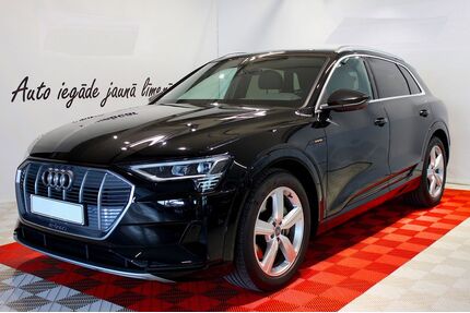 Audi e-tron 