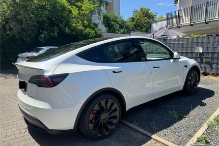 Tesla Model Y Gebrauchtwagen