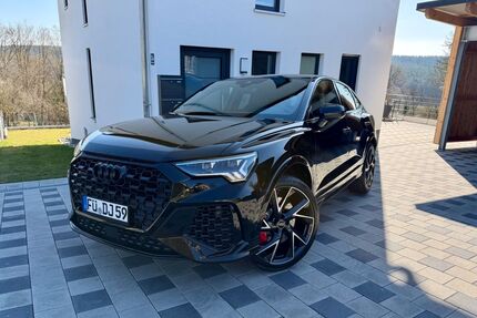 Audi RSQ3 Gebrauchtwagen