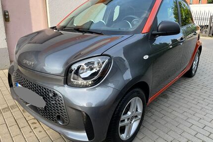 VW ForFour 