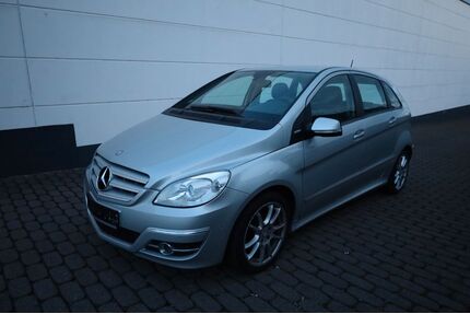 Mercedes-Benz B 180 Gebrauchtwagen