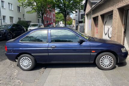 Ford Escort Gebrauchtwagen
