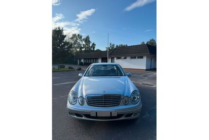 Mercedes-Benz E 200 Gebrauchtwagen