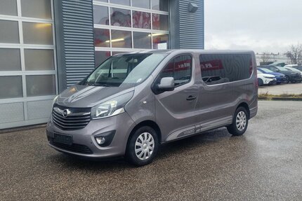 Opel Vivaro Combi+ L1H1 Sportpaket NAVI Klima AHK Gebrauchtwagen