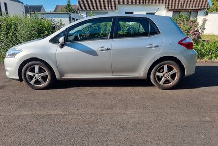 Toyota Auris Gebrauchtwagen