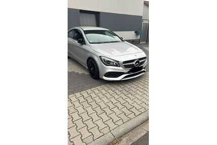Mercedes-Benz CLA 180 Gebrauchtwagen