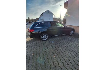 Mercedes-Benz 220 Gebrauchtwagen