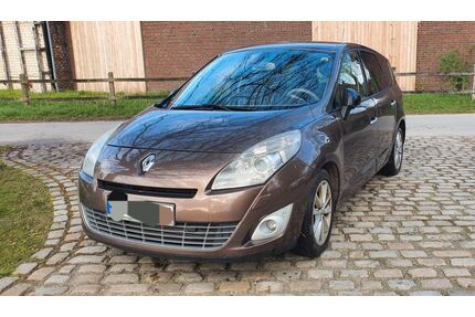 Renault Grand Scenic Gebrauchtwagen