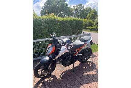 KTM 125 Duke Gebrauchtwagen