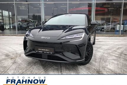 BYD SEALION 7 