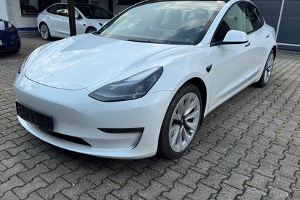 Tesla Model 3 Gebrauchtwagen