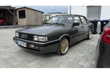 Audi 90 Gebrauchtwagen