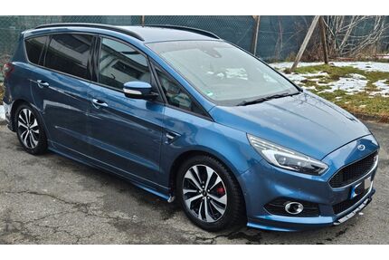 Ford S-Max Gebrauchtwagen