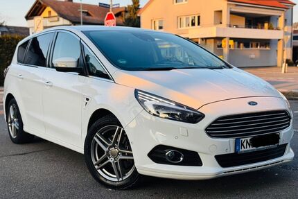 Ford S-Max Gebrauchtwagen