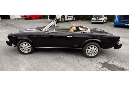 Fiat 124 Spider Gebrauchtwagen
