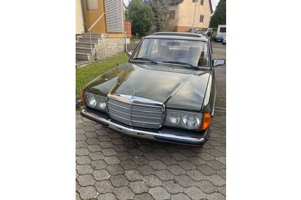 Mercedes-Benz 230 Gebrauchtwagen