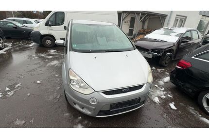 Ford S-Max Gebrauchtwagen