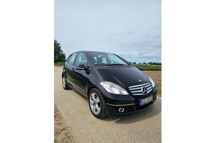 Mercedes-Benz A 180 Gebrauchtwagen