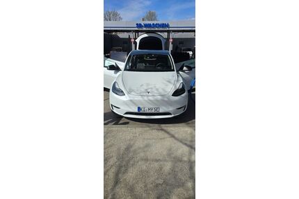 Tesla Model Y Gebrauchtwagen
