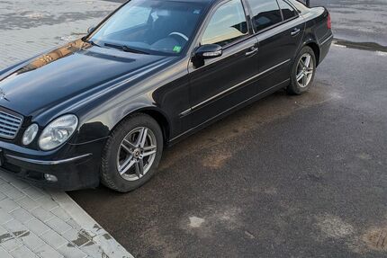 Mercedes-Benz E 220 Gebrauchtwagen