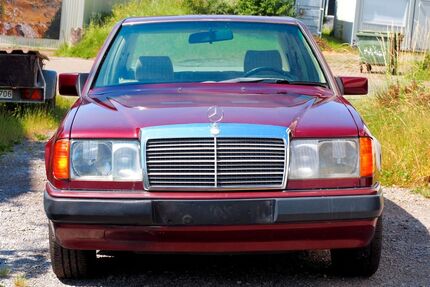 Mercedes-Benz 230 Gebrauchtwagen