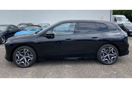 BMW iX Gebrauchtwagen