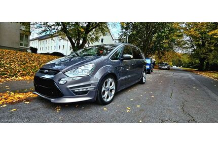 Ford S-Max Gebrauchtwagen