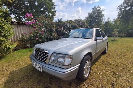 Mercedes-Benz E 300 Gebrauchtwagen
