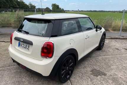 Mini One First Gebrauchtwagen