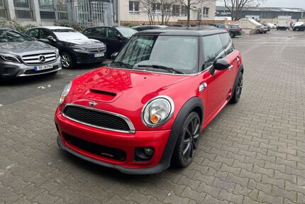 Skoda John Cooper Works 