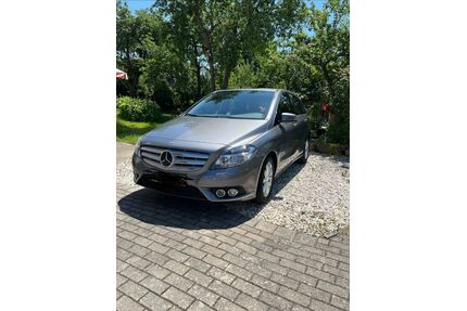 Mercedes-Benz B 180 Gebrauchtwagen