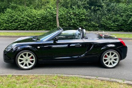 Toyota MR 2 Gebrauchtwagen