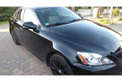 Lexus IS 220 Gebrauchtwagen