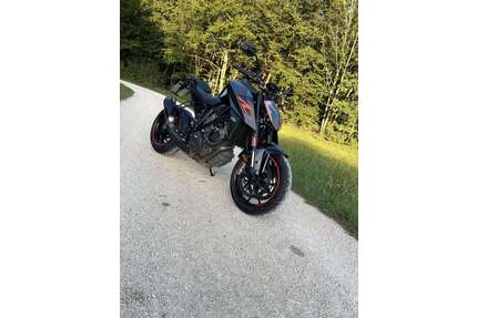 KTM 1290 Super Duke R Gebrauchtwagen