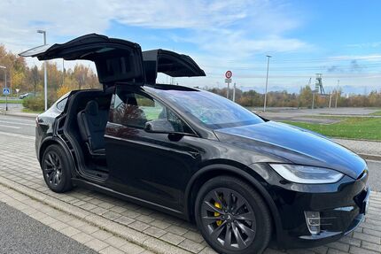 Tesla Model X Gebrauchtwagen