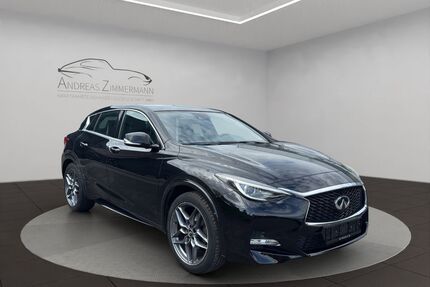 INFINITI Q30 Gebrauchtwagen