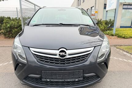 Opel Zafira Tourer Gebrauchtwagen