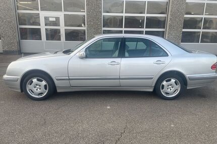 Mercedes-Benz E 280 Gebrauchtwagen