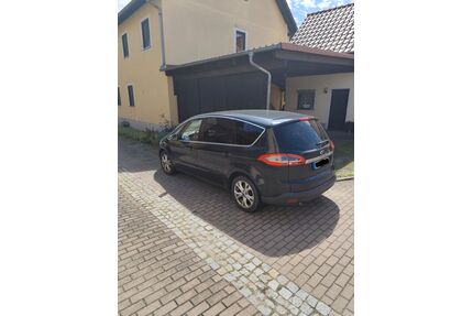Ford S-Max Gebrauchtwagen