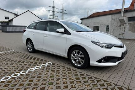 Toyota Auris Touring Sports Gebrauchtwagen