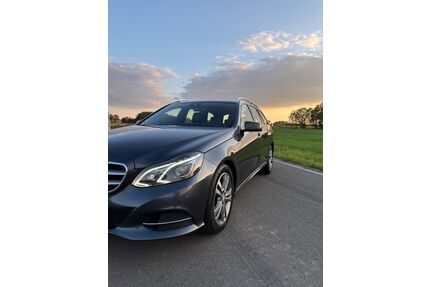 Mercedes-Benz 220 Gebrauchtwagen